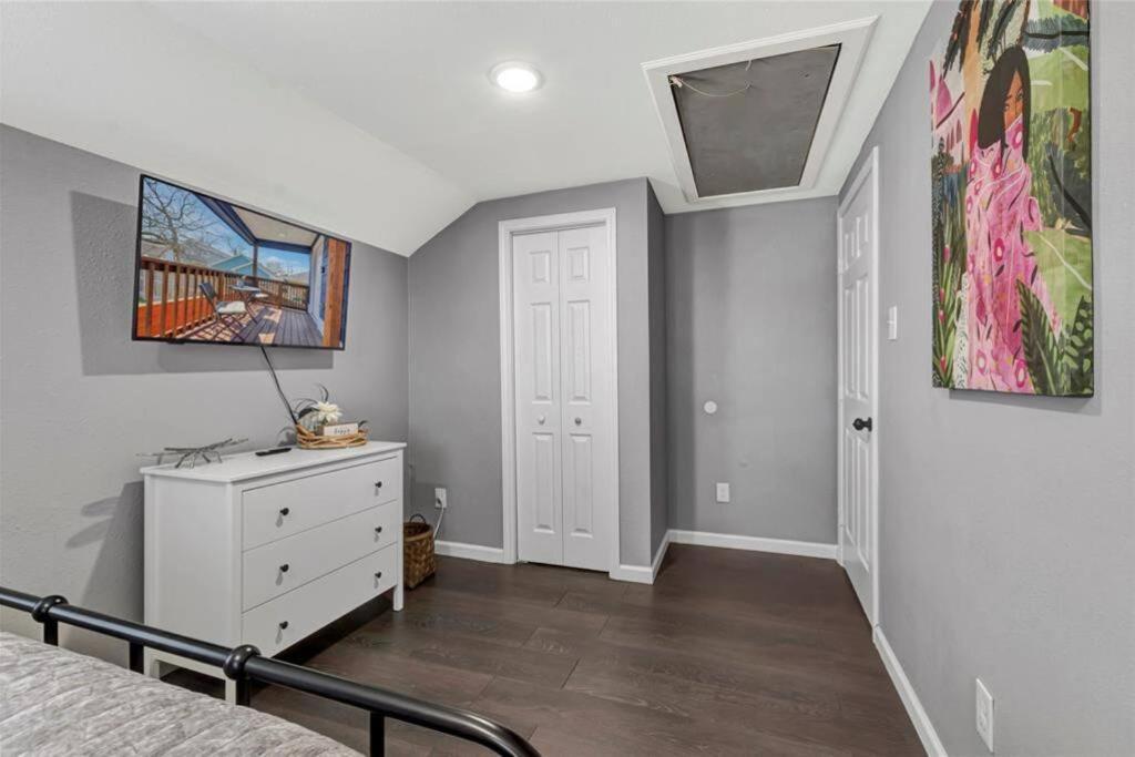 Super Cozy 2 Bedroom With Fast Wifi And Queen Bed Close To Downtown Houston!! Exterior foto